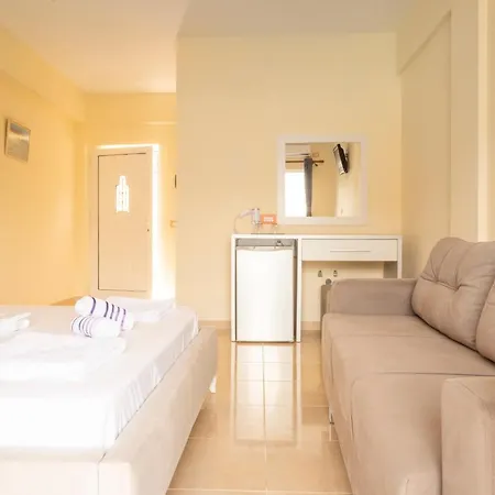 Mesun Hotel Himare