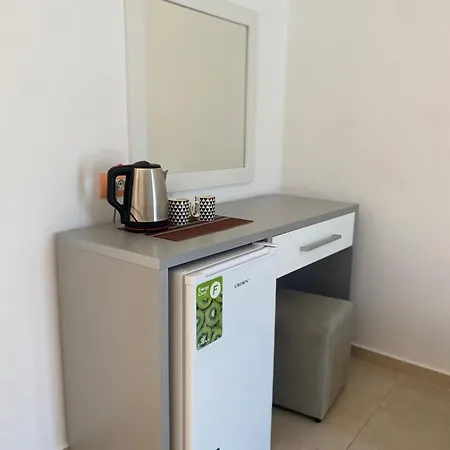 Mesun Hotel Himarë