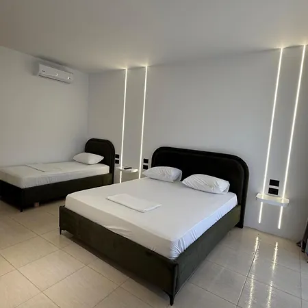 Mesun Hotel Himare