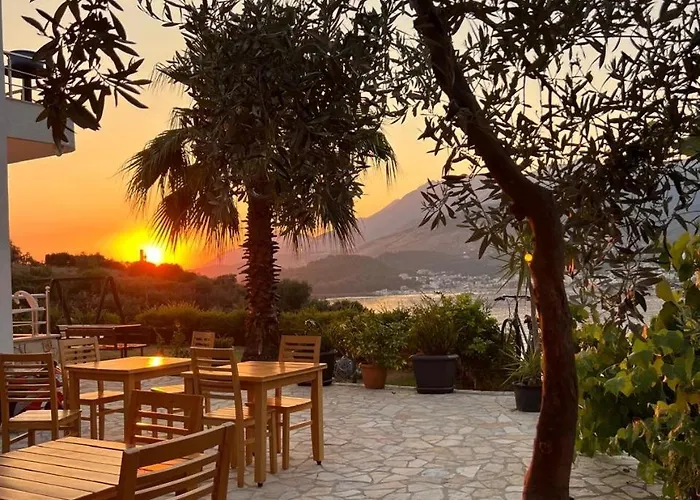 Mesun Hotel Himarë