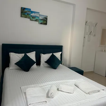Mesun 3* Himare