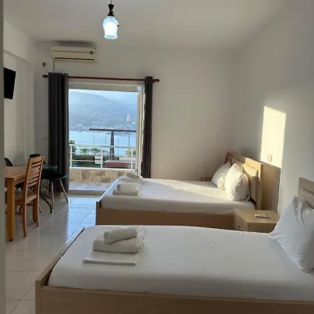 Mesun Hotell Himare